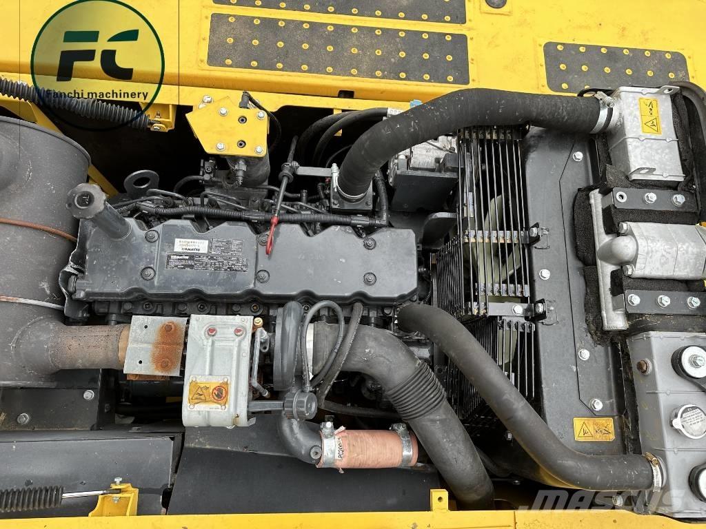 Komatsu 240 Pásové rýpadlá