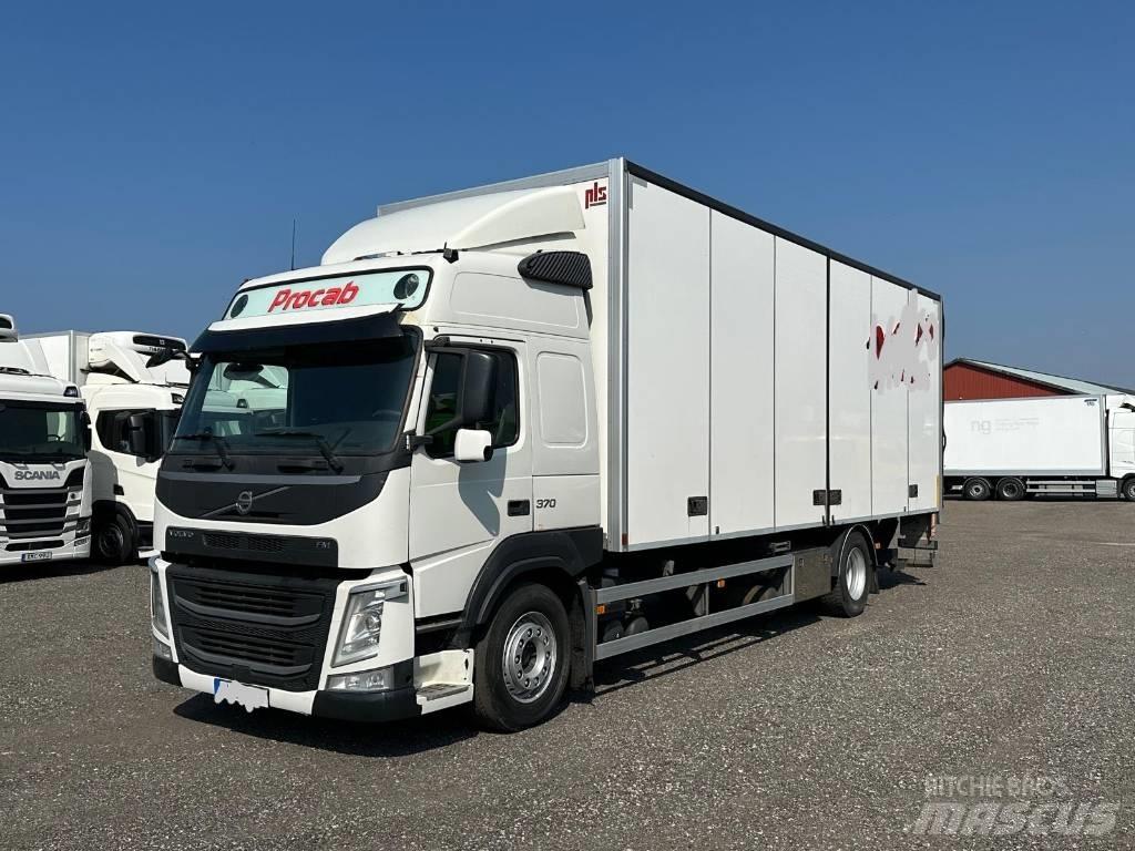 Volvo FM serie 3801 Skriňová nadstavba