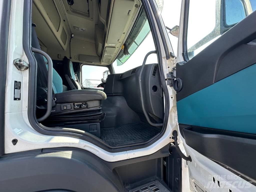 Volvo FM serie 3801 Skriňová nadstavba