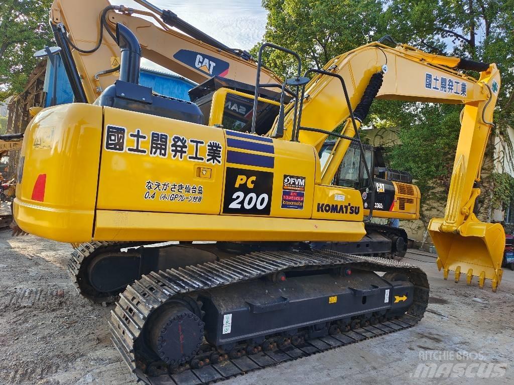 Komatsu PC 200-8 Pásové rýpadlá