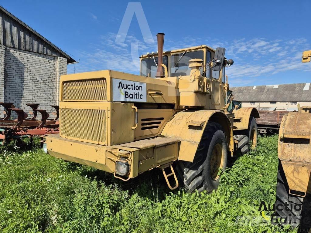 Kirovets K 701 Traktory
