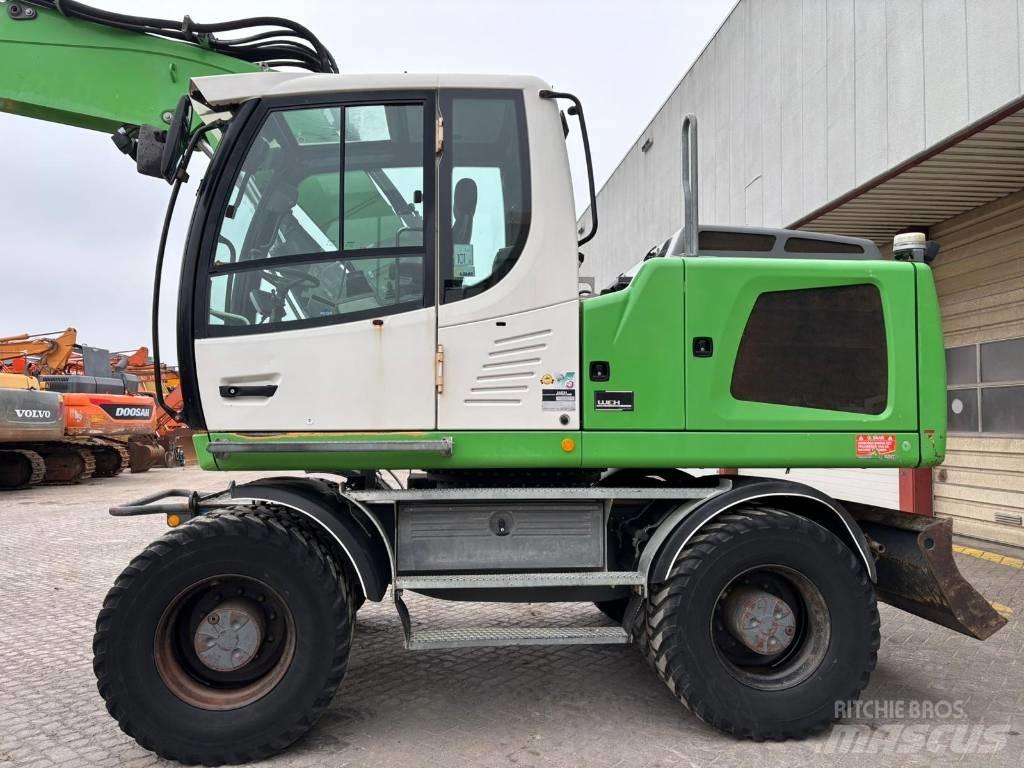 Liebherr A 918 Kolesové rýpadlá