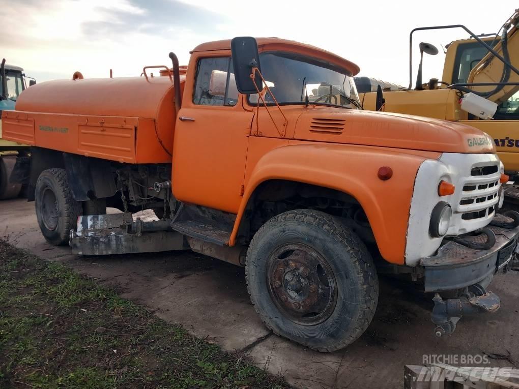 ZIL 130 PM130 Stavebníctvo - ostatné