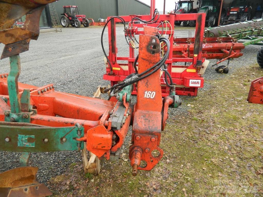 Kverneland 4korpusi Dvojstranné pluhy