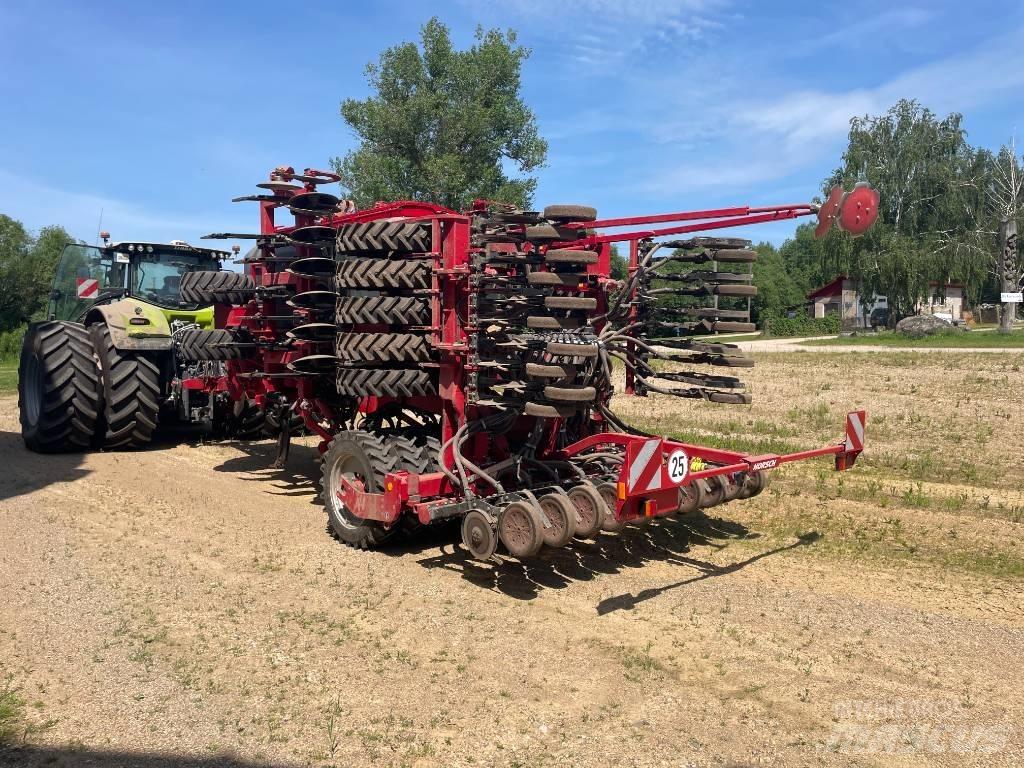 Horsch Focus 6 TD Mechanické sejačky