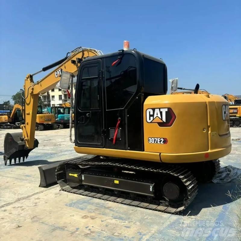 CAT 307E Pásové rýpadlá