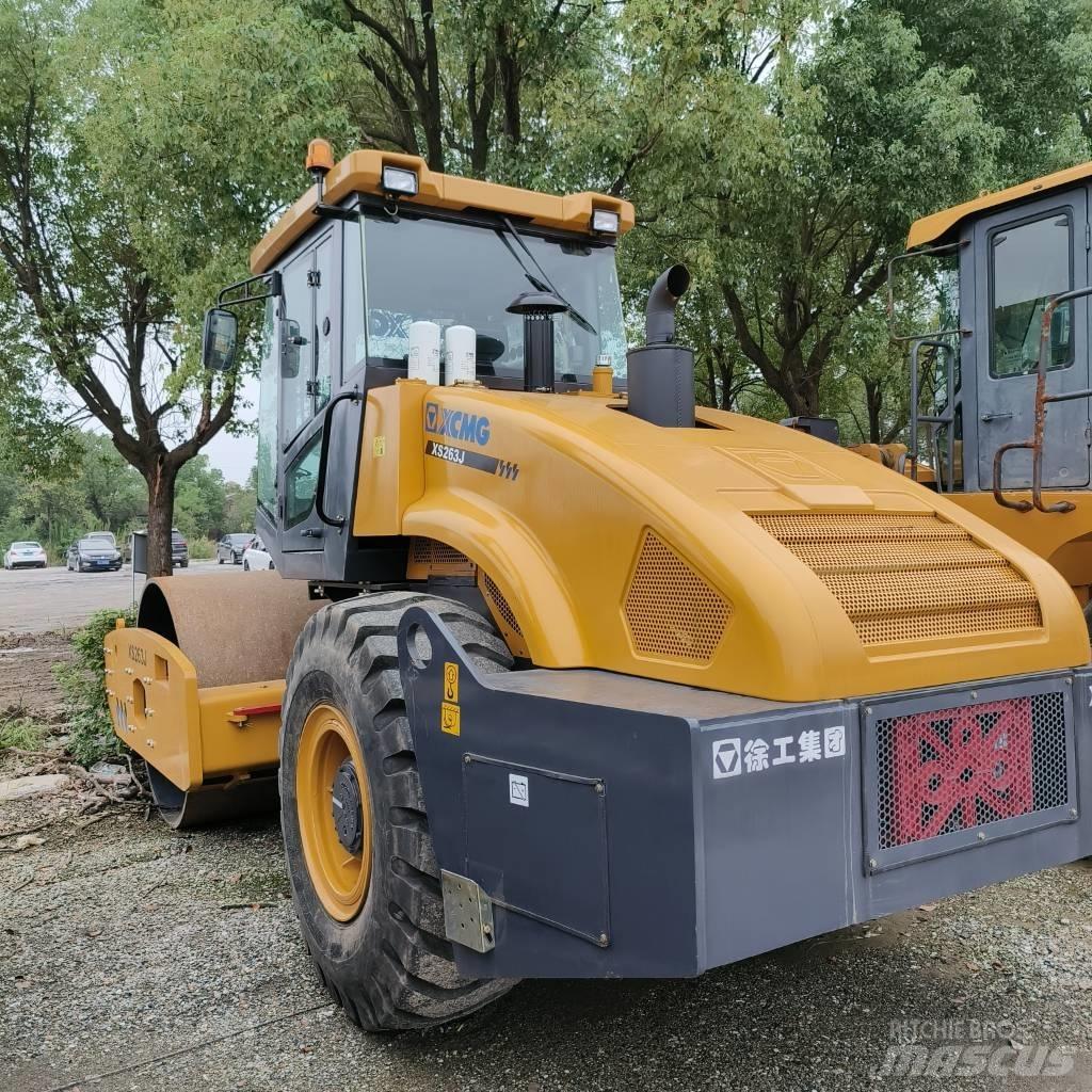 XCMG XS 263 J Ťahačové valce