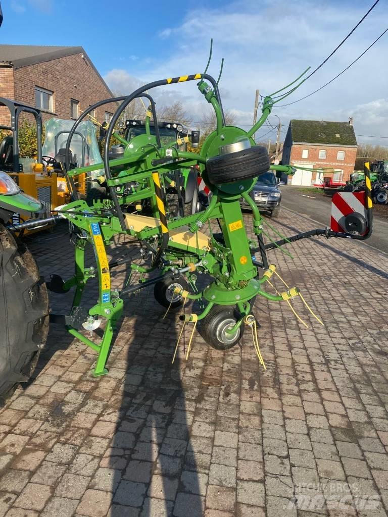 Krone Vendro 470 Obracače a zhrabovače sena