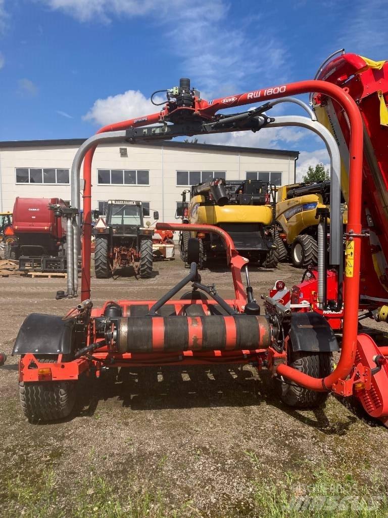 Kuhn RW1800 Ovíjačky