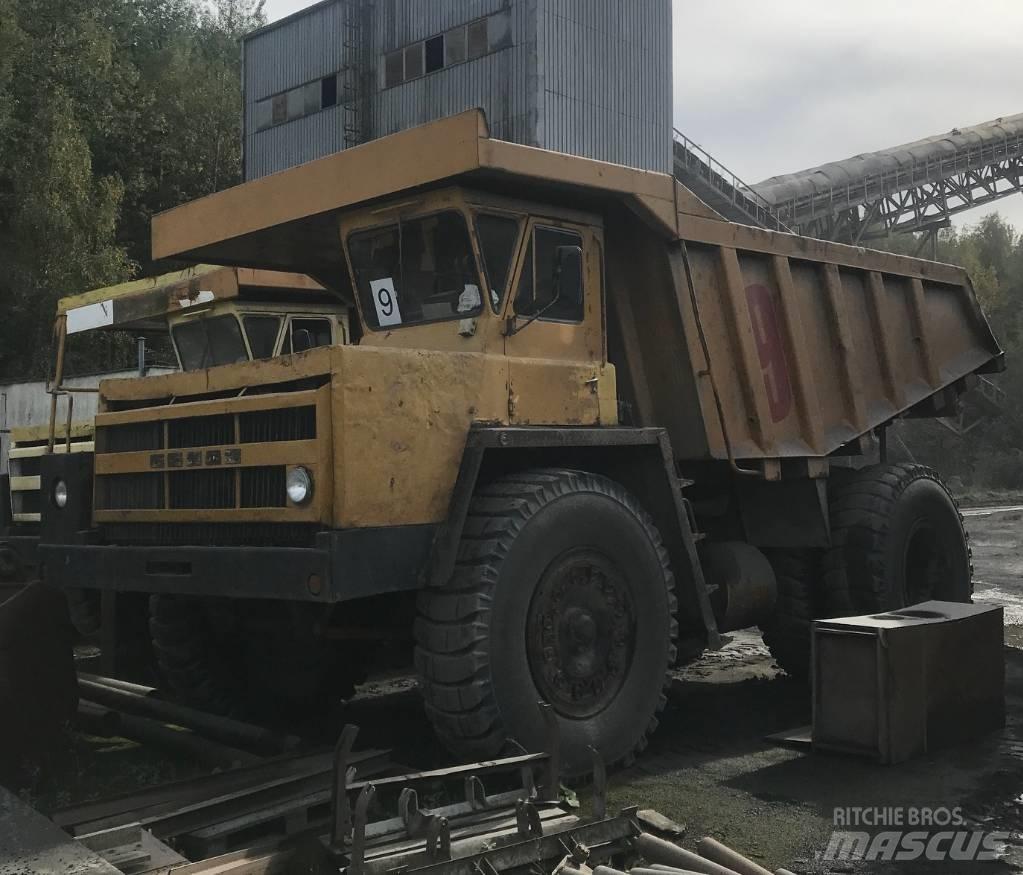 Belaz 7523 Pevné dempry