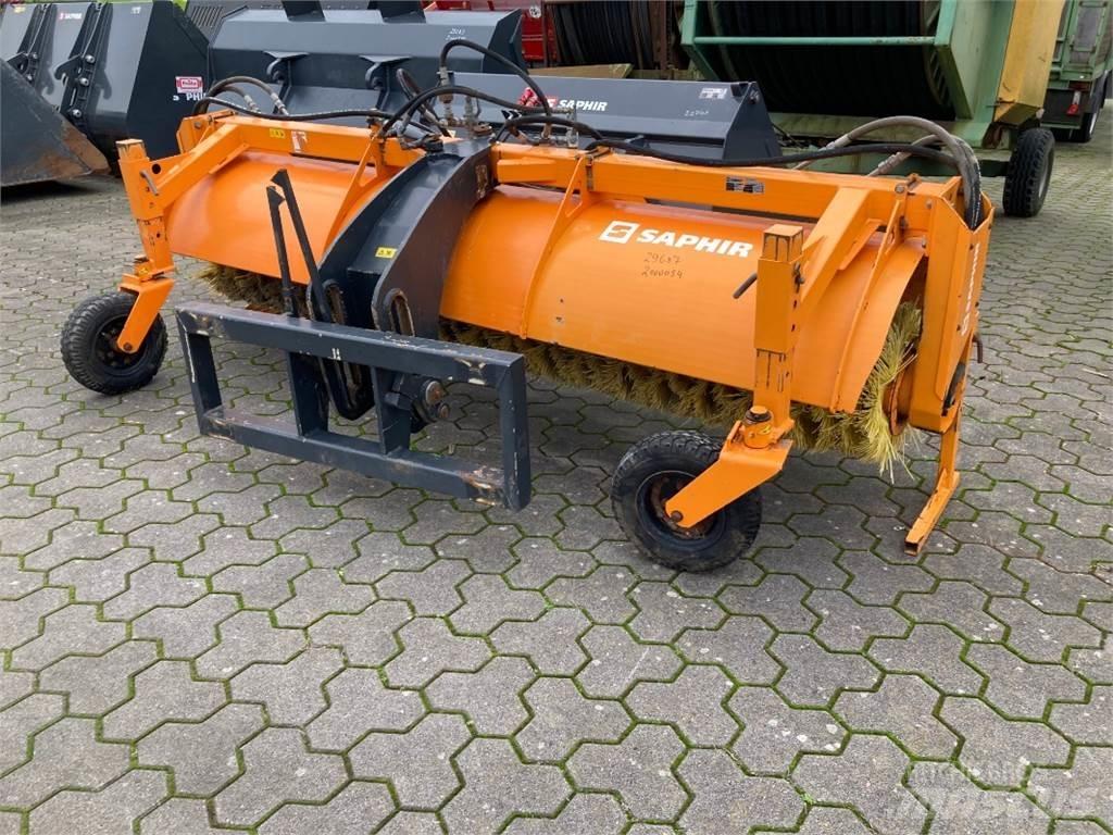 Saphir SKM 30 Zametacie stroje