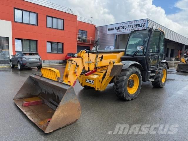 JCB 540-140 Teleskopické manipulátory