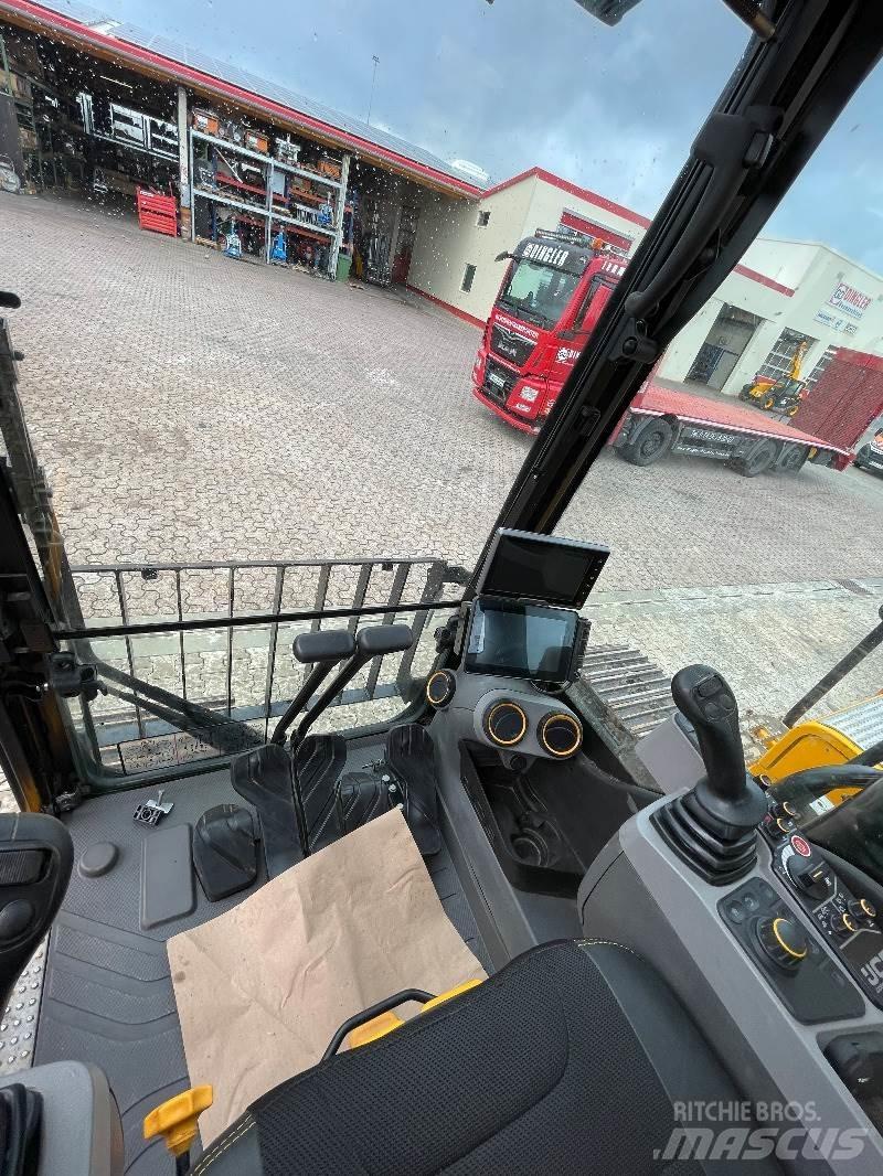 JCB 220 X LC Pásové rýpadlá