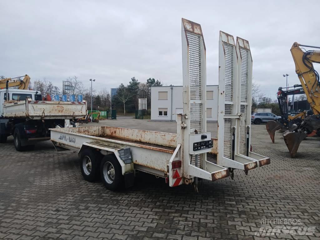 Schmidt MTT 1050 Nízko rámové nákladné automobily