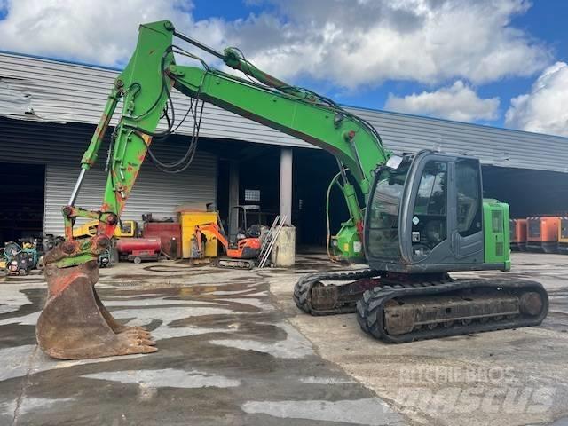 Hitachi ZX 135 Pásové rýpadlá