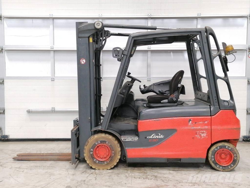 Linde E30L-01 Akumulátorové vozíky