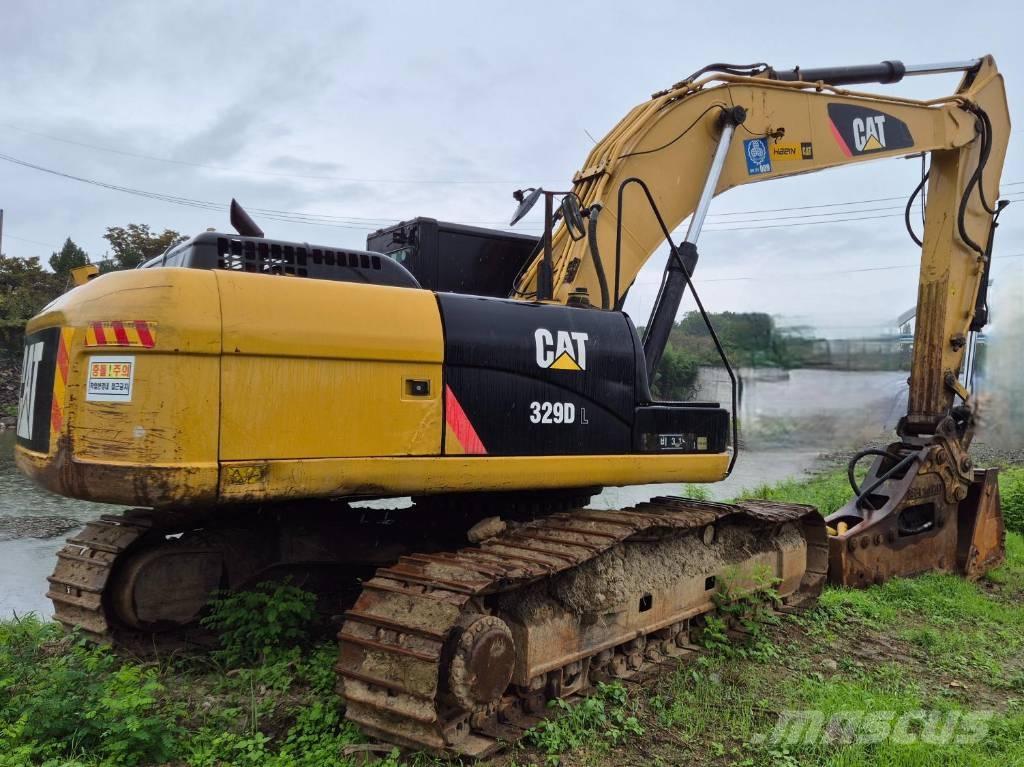 CAT 329 D L Pásové rýpadlá