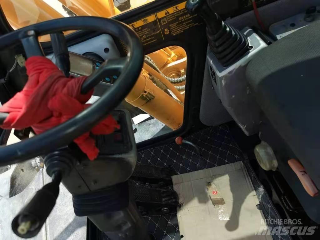 Hyundai R210W-7 Kolesové rýpadlá
