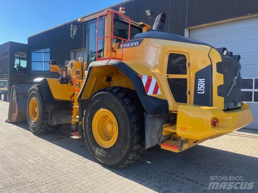 Volvo L150H Kolesové nakladače