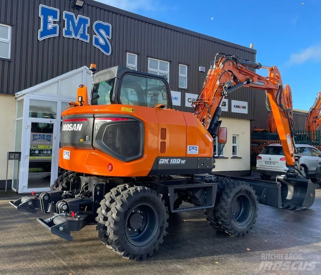 Doosan DX100W-7 Kolesové rýpadlá