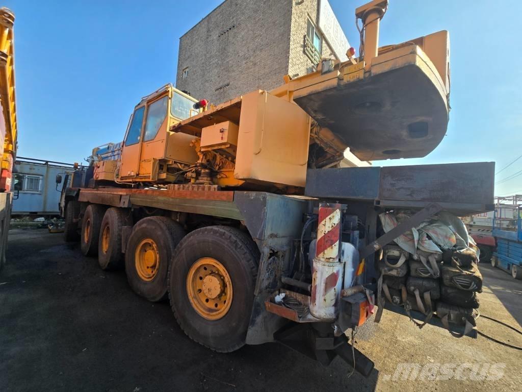 Liebherr LTM 1100-1 Univerzálne terénne žeriavy