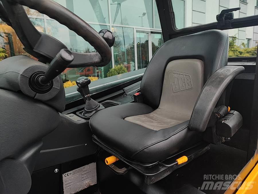 JCB TLT25D Dieselové vozíky