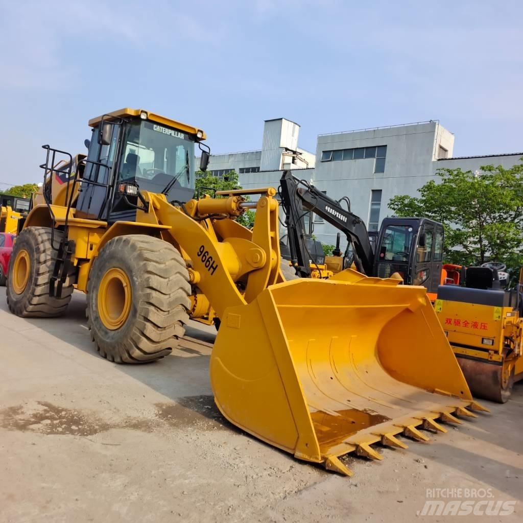 CAT 966 H Kolesové nakladače