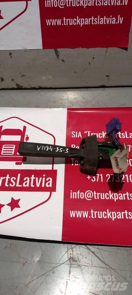 Volvo FH 12.   3172171 Kabíny a interiér
