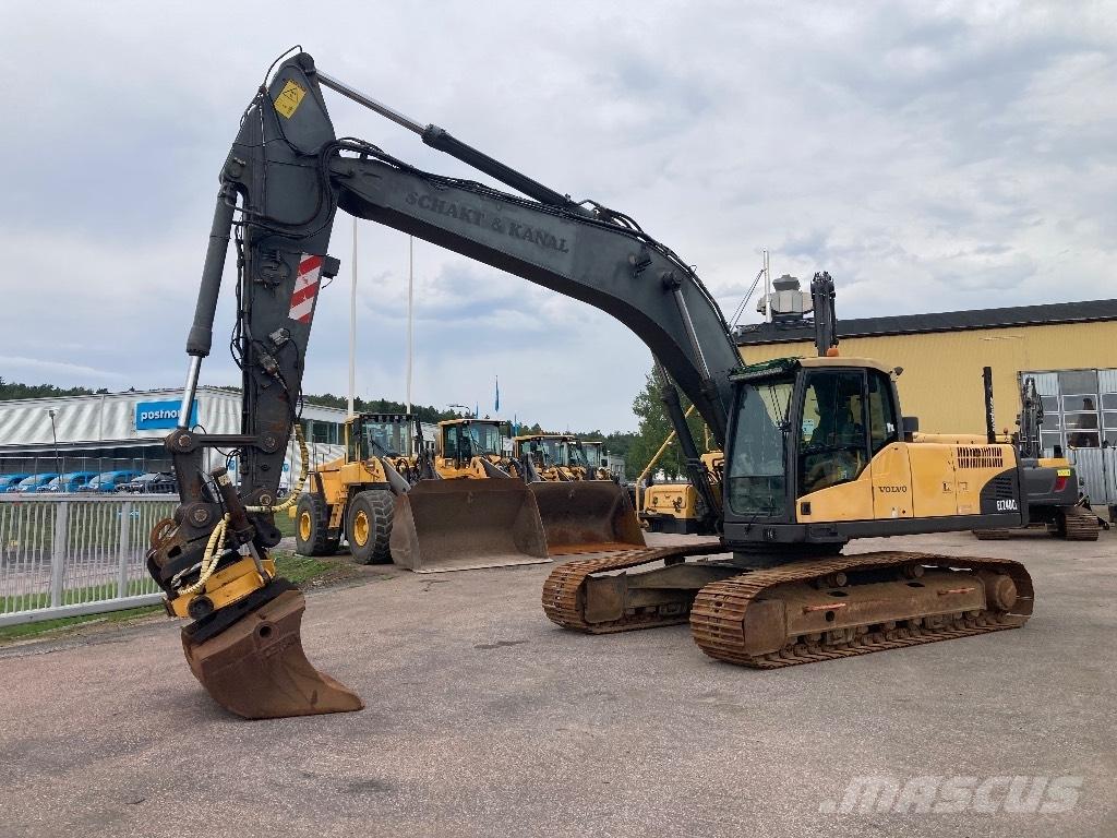 Volvo EC 240 C L Pásové rýpadlá