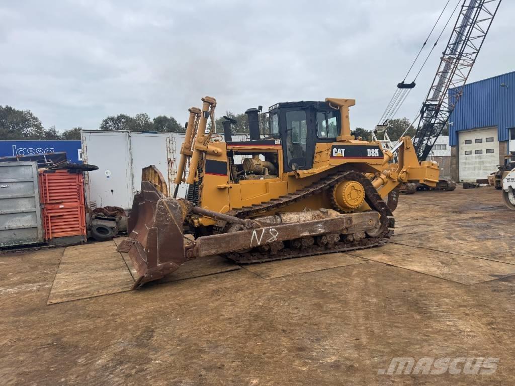 CAT D 8 N Pásové dozéry