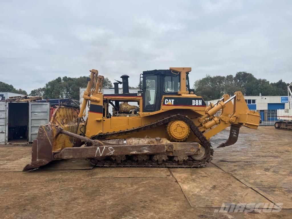 CAT D 8 N Pásové dozéry