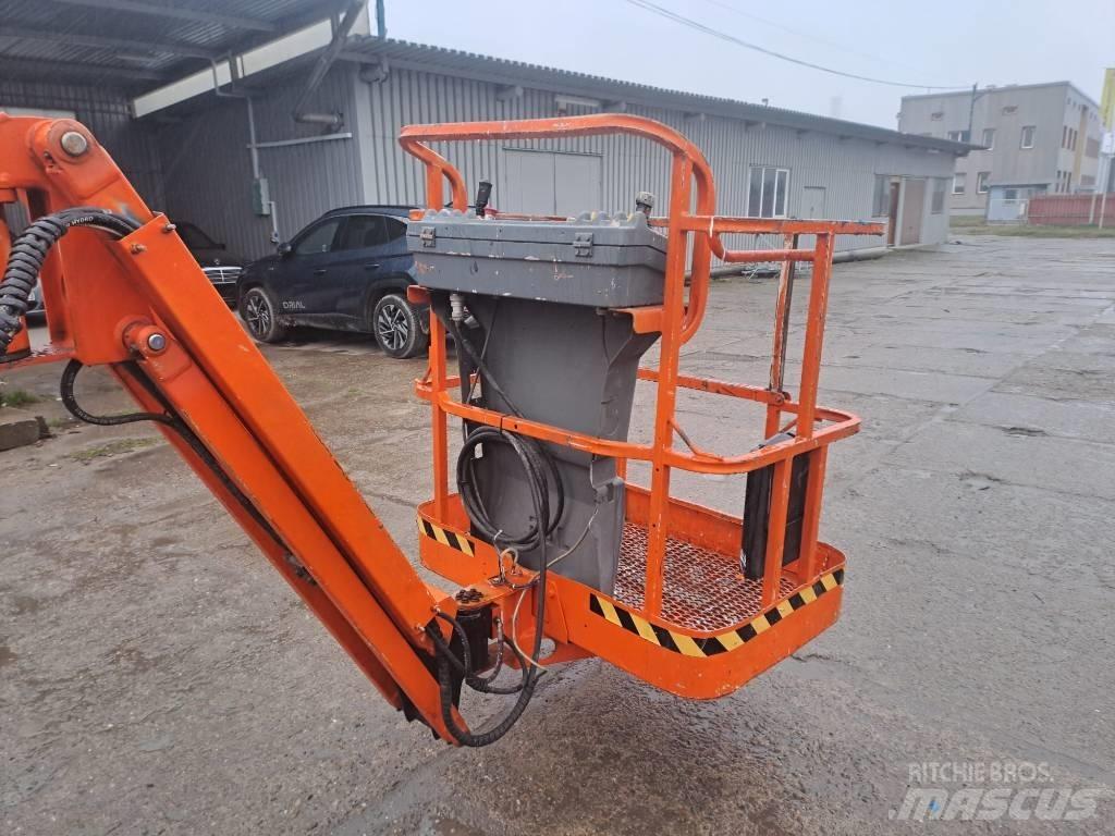 JLG E 300 AJP Kĺbové plošiny