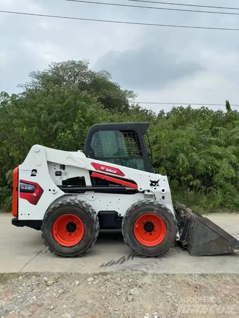 Bobcat S 630 Šmykom riadené nakladače