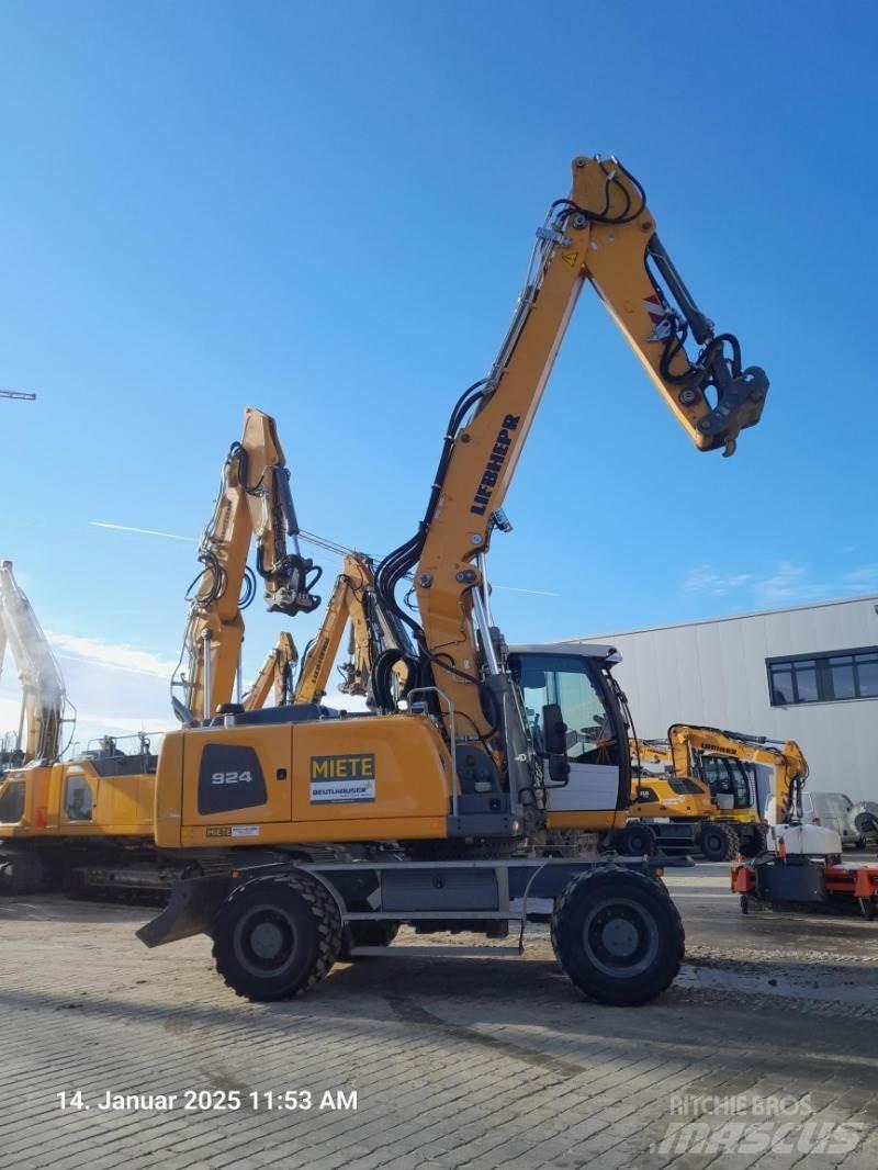 Liebherr A924 Kolesové rýpadlá