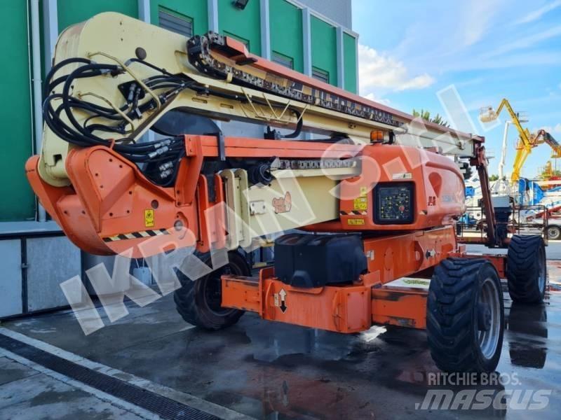 JLG 1250 AJP Kĺbové plošiny