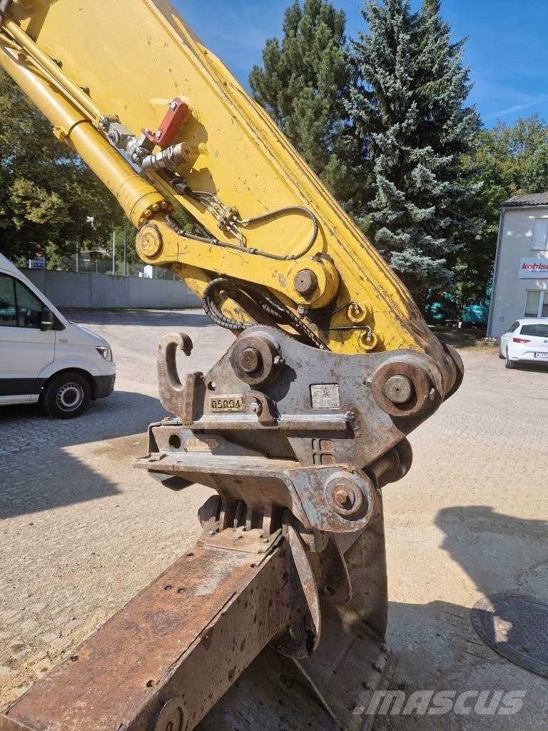 Komatsu PC 210 LC-11 Pásové rýpadlá