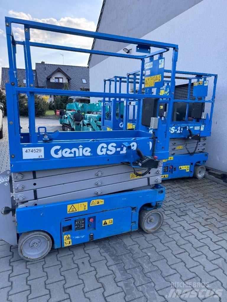 Genie GS 1930 Nožnicové zdvíhacie plošiny