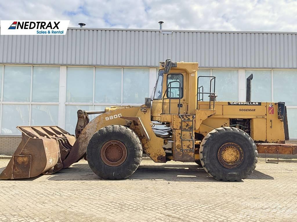 CAT 980C Kolesové nakladače