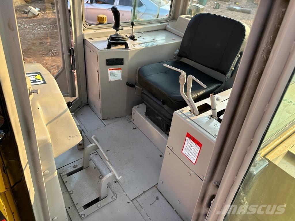 CAT D6G Pásové dozéry