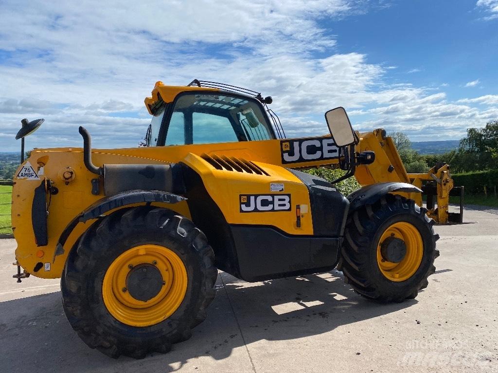 JCB 531-70 Teleskopické manipulátory