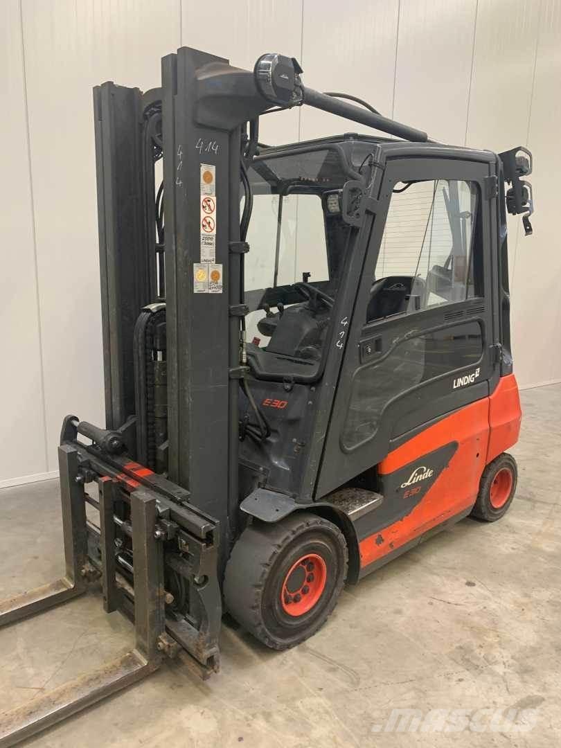 Linde E30 Akumulátorové vozíky