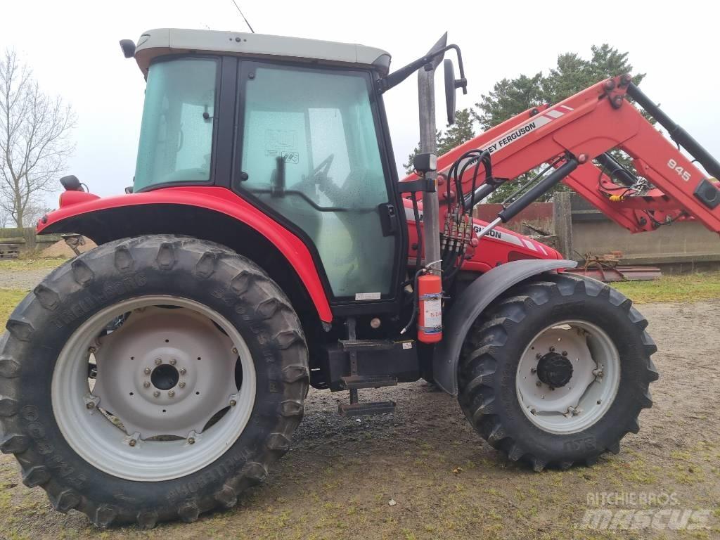 Massey Ferguson 6455 Traktory