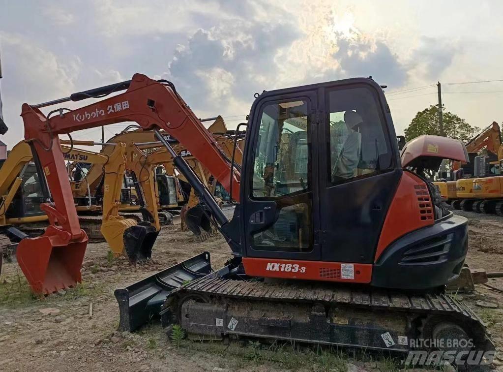 Kubota KX 080-3 Midi rýpadlá 7 t - 12 t