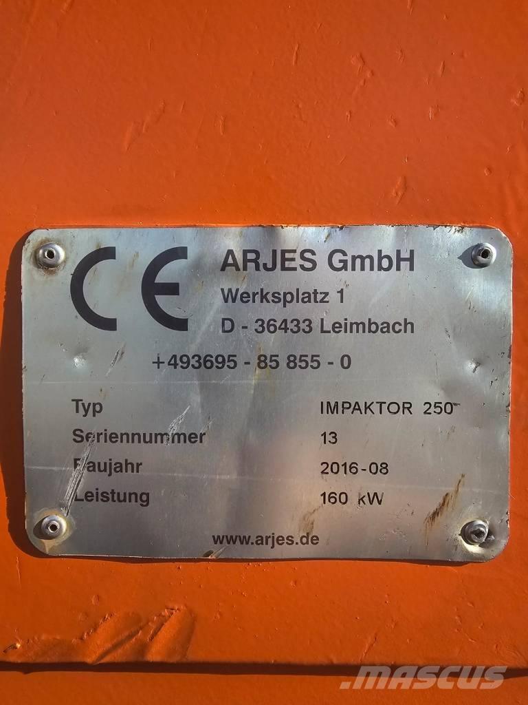 Arjes EVO I Drviče odpadu