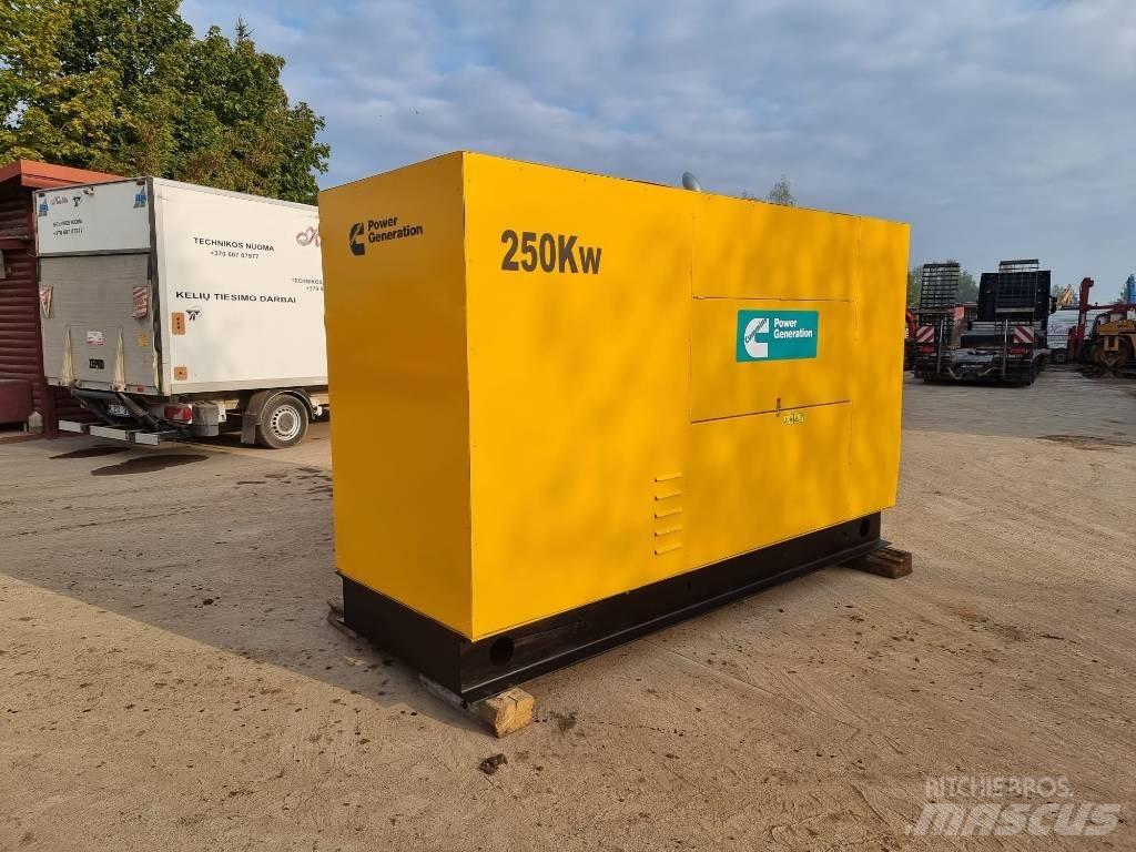 Cummins 250 KW Naftové generátory