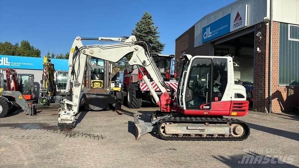 Takeuchi TB290 Špeciálne bagre