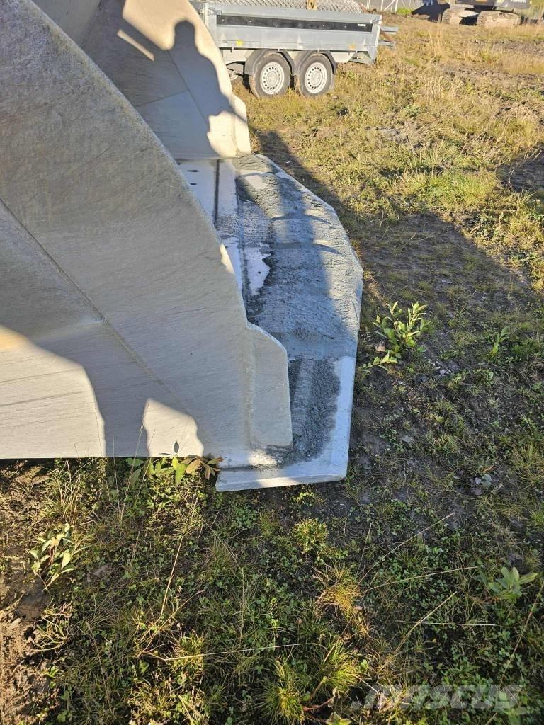 Volvo L 180 H Kolesové nakladače