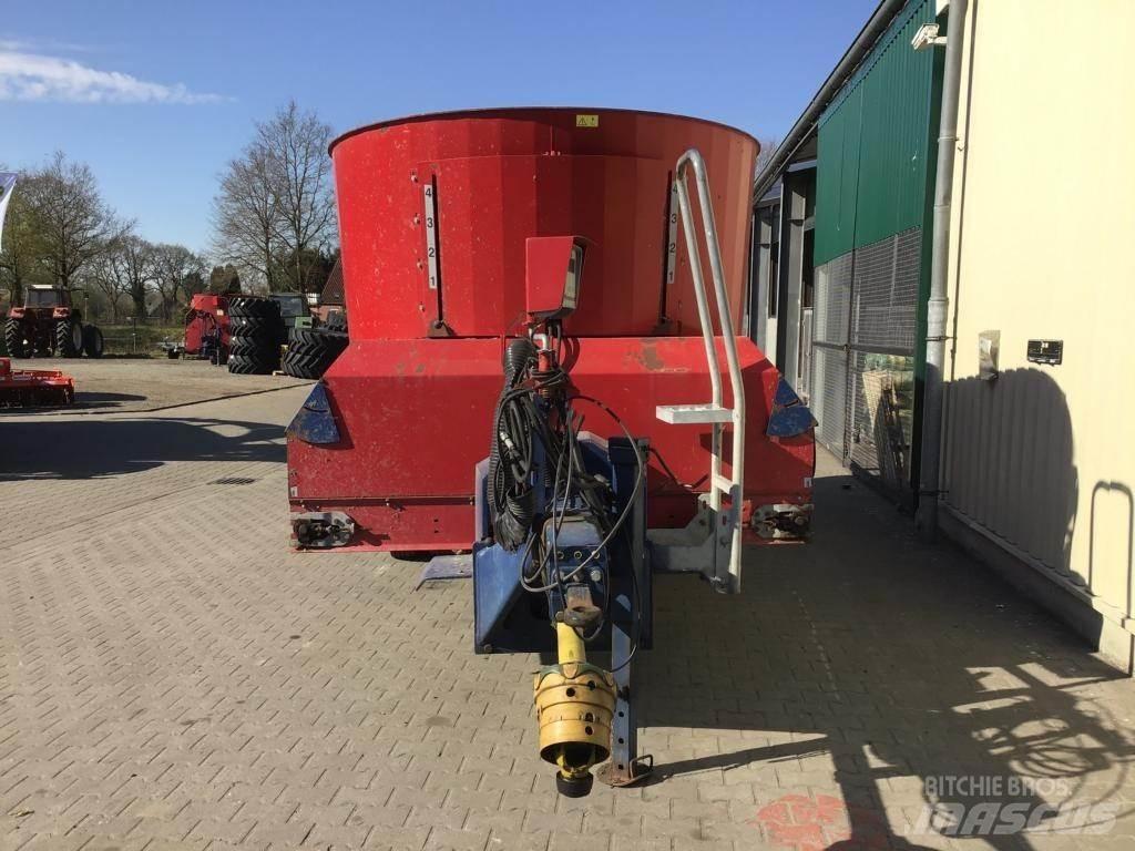 Mayer VM-18 DUO T Miešačky krmív