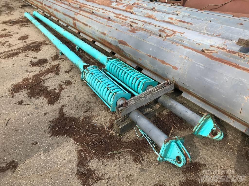 Kobelco CKE1350 Diely a zariadenia žeriavov
