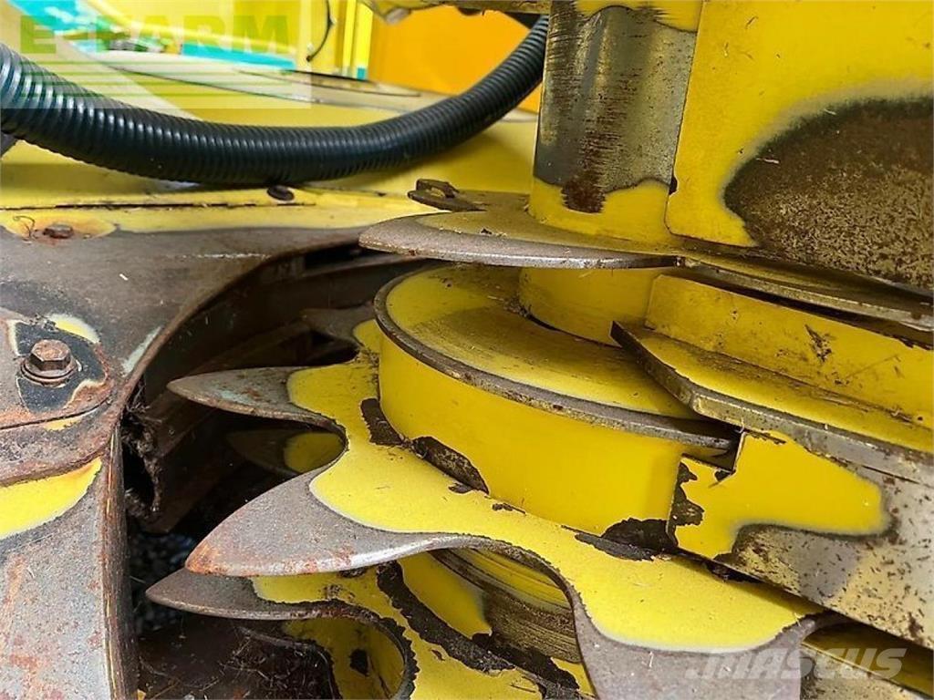 Kemper 490 plus Príslušenstvo a náhradné diely ku kombajnom